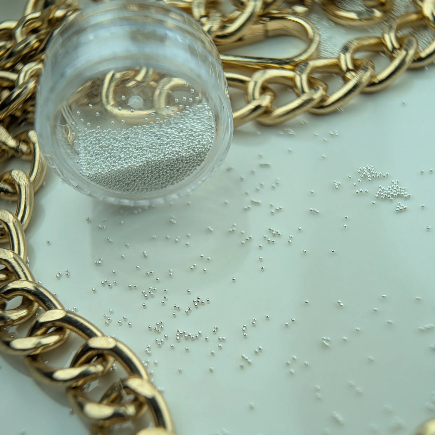 Caviar Silver Blanc